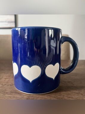 Single Vintage Cobalt Blue Hearts detail Waechtersbach Mug